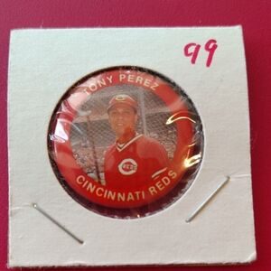 Tony Perez 1984 MLB Fun Foods #99 Pin Back Button Cincinnati Reds